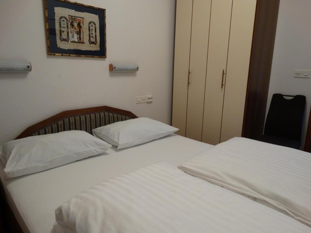 Apartments Kalina Jelsa  Ngoại thất bức ảnh